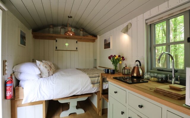 Rock View Shepherd's Hut