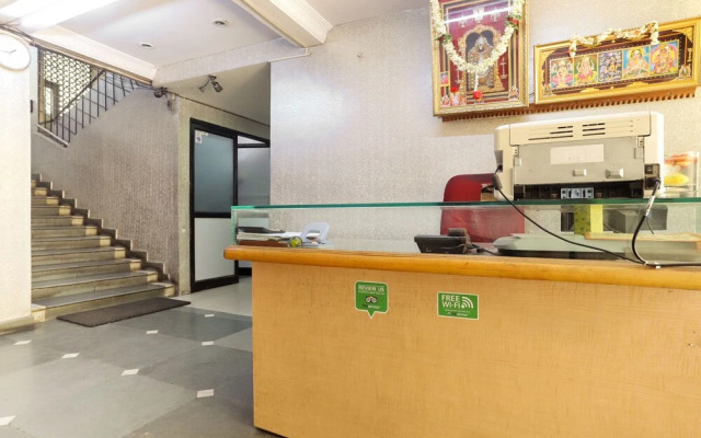 SPOT ON 47477 Hotel Maurya Paradise Inn