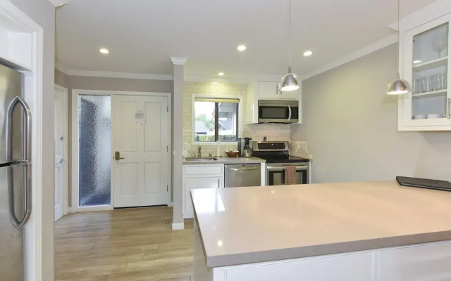682 S At Silverado 1 Bedroom Condo by Redawning