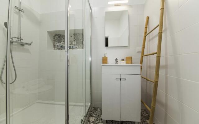 A37 - Casa Alferes in Downtown Lagos