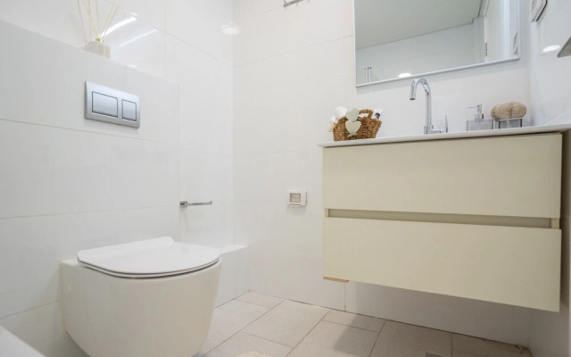 HolySuite Even Israel