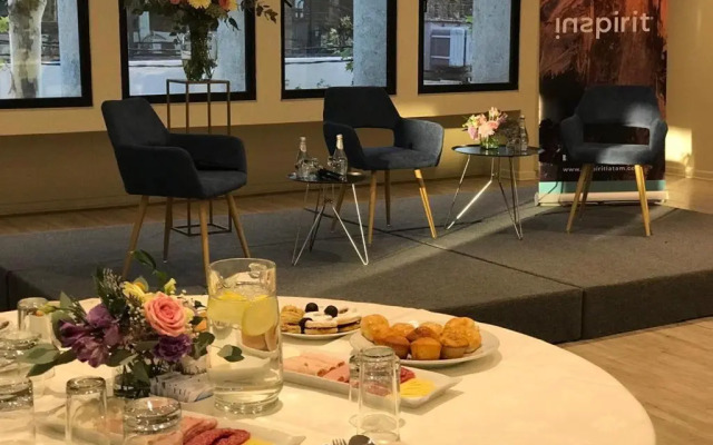 Hotel Diego de Velazquez