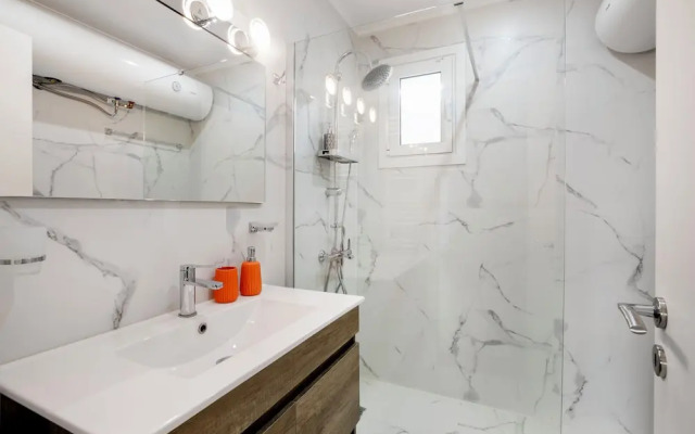 Halo - Luxury Studio in Athens