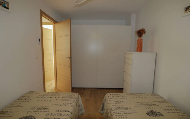 New Sunny Close to the Beach sea Views