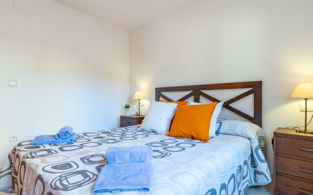 Holiday Home Requesens canal