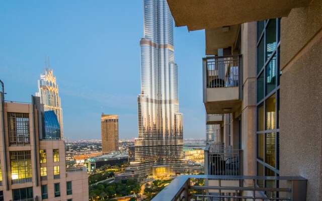 Luxury Burj Khalifa View Downtown