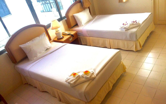 Smile Inn Patong
