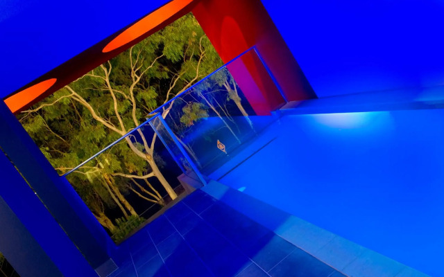 The Edge Apartment Hotel