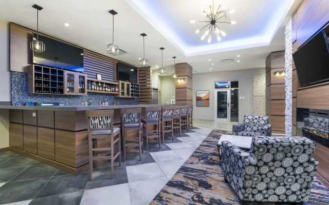 Best Western Premier Route 97 Vernon