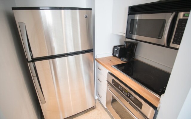 Beachfront Suites By Yourent Vacations