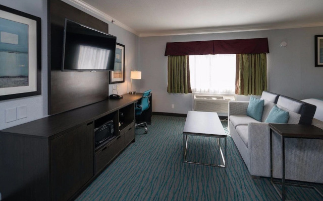 Inn On Grove