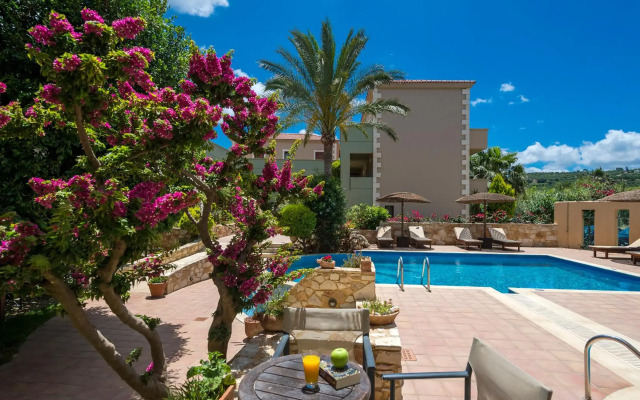 Mistral Hotel - Singles Only