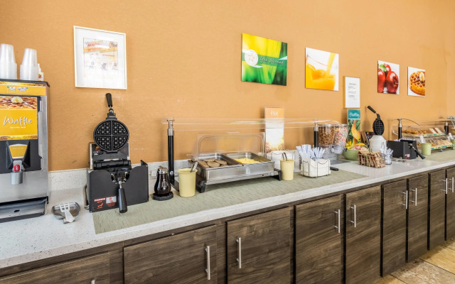 Quality Inn Perry - National Fairgrounds Area