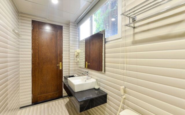 OYO 362 Lavender Hotel & Apartment