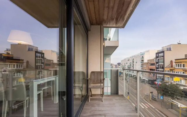 South-facing Apartment for 4 Guests