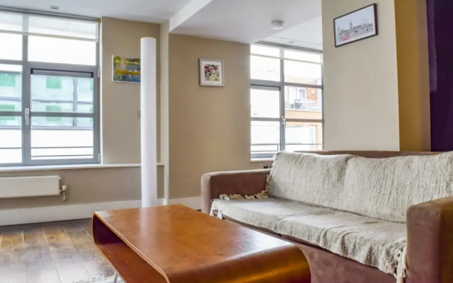 Bright 1 Bedroom Flat Near Farringdon