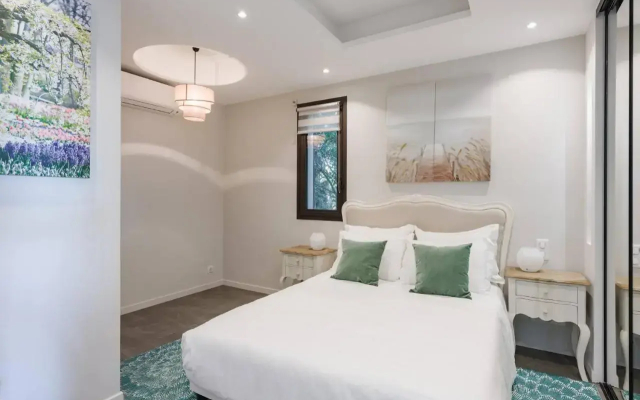 ADRIANA by Terry's Homes WATERFRONT SEAVIEW BEACH - Apartment in Cannes - Photo 2