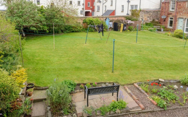 Dunlin - 1 Bedroom Seaside Apartment