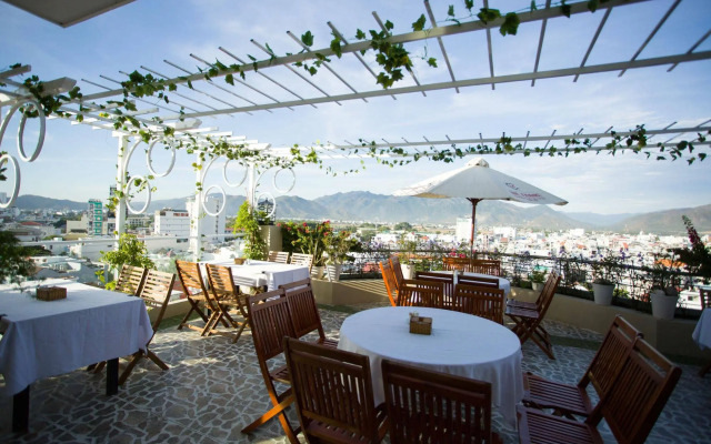 Copac Hotel