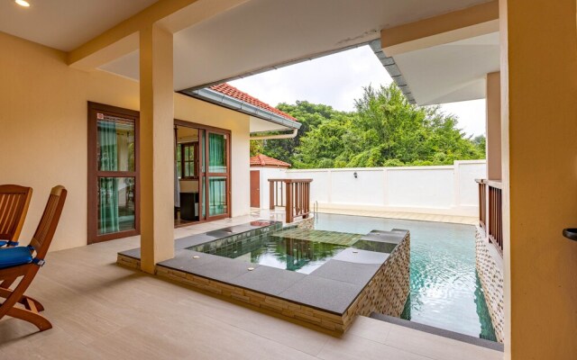 3 BR Pool Villa in Great Location CV3