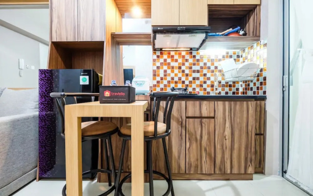 Classic 2BR Bassura City Apartment