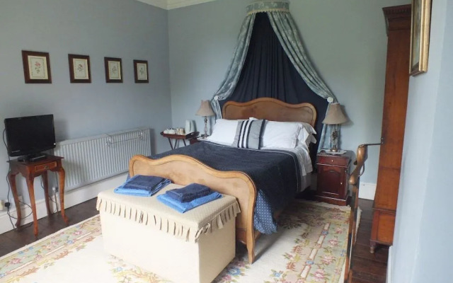 Goltho House Bed & Breakfast