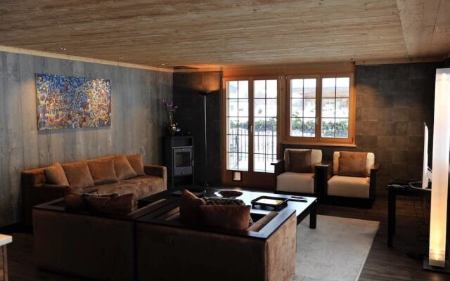 Luxurious Modern Flat next to Gstaad