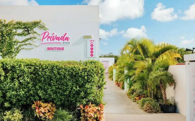 Privada Stays - Private Pools & Colorful-Chic Boutique Hotel