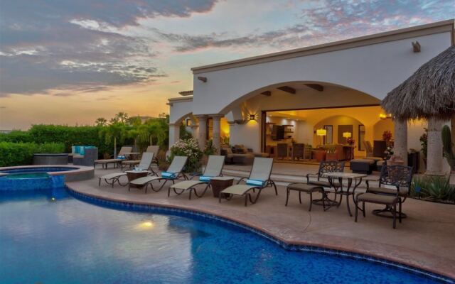 Casa Juan Miguel - 4 Bdrm Luxury Villa in Cabo del Sol