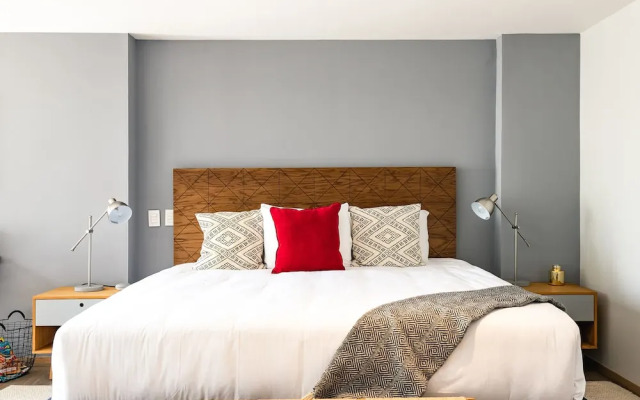 Casai Luxury Designer Apt in the Best Location