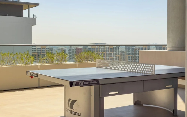 Marco Polo - Stunning 2BR with Burj View, Spacious Gym & Pool