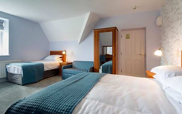 Gwesty Gadlys Hotel