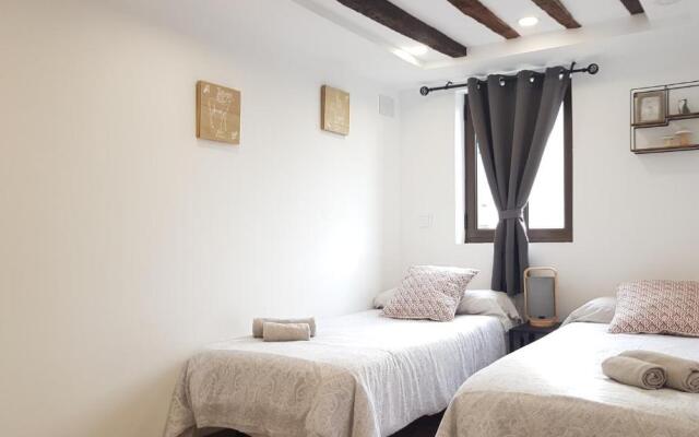 Aptos Cama Del Rey 2 dormitorios