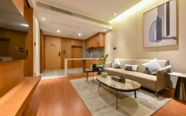 Baichen Executive Apartment (Shenzhen International Convention and Exhibition Center)