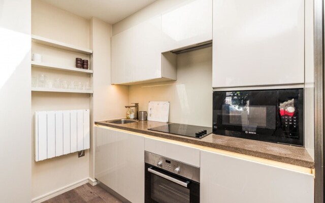 NEW Modern 2BD House in the Heart of Hampstead