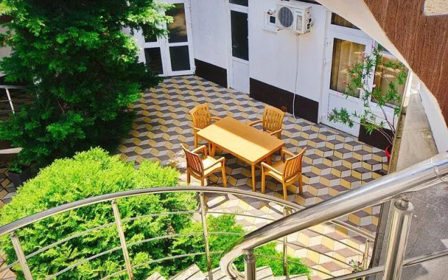 Guest house Dynasty