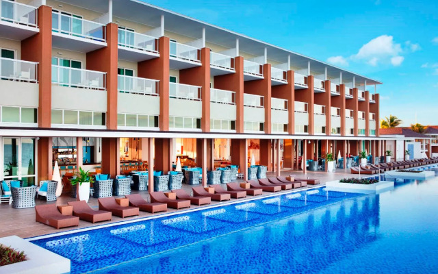 Hotel Playa Vista Azul