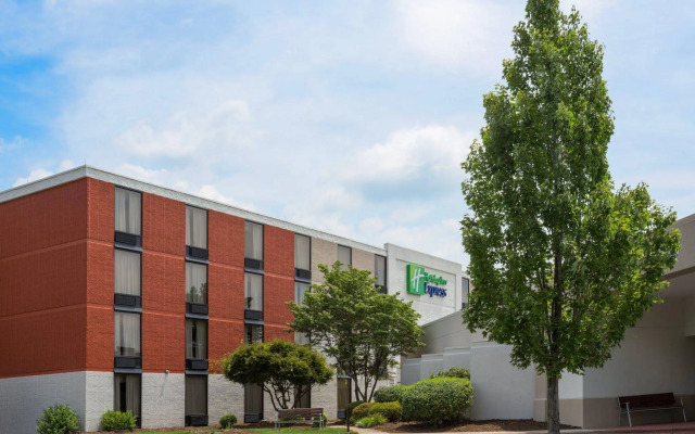 Holiday Inn Express Wilkesboro by IHG