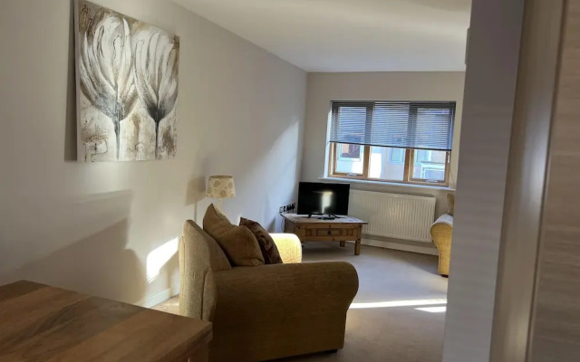 Beautiful City Centre Apartment-cathedral Views