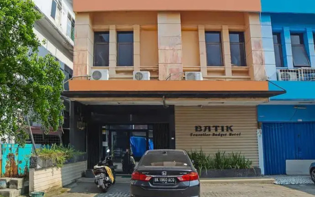OYO 92342 Hotel Batik Traveller