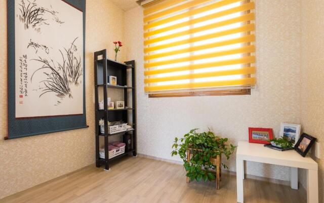 Yours Guesthouse in Tongyeong