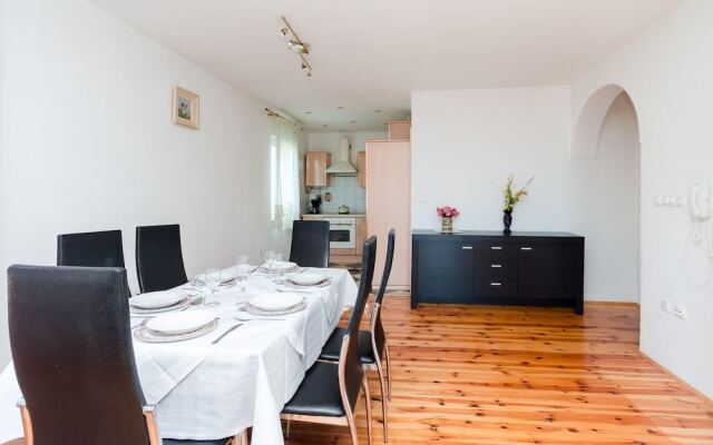 Apartments Cvita