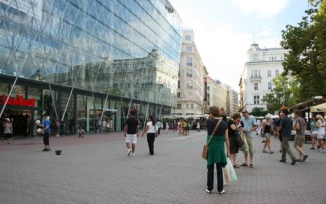 Dorottya Apartment - Central