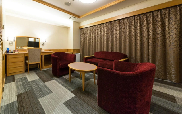 Kochi Pacific Hotel