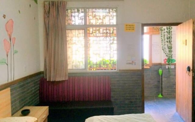 Xianyang Gudu International Youth Hostel