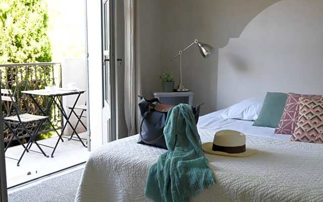 La Maison De Bécaras