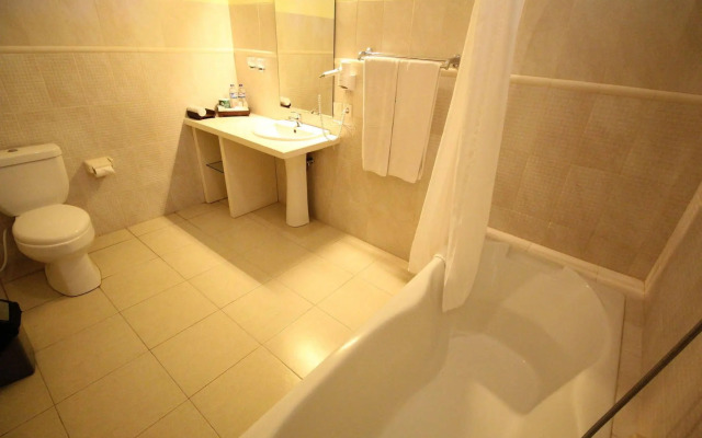 Rossa Garden Hotel