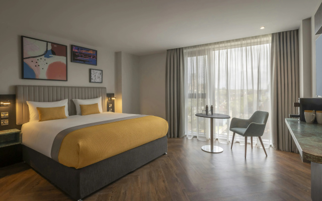 Maldron Hotel Liverpool City - Image 5