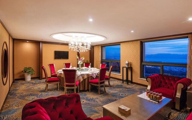 Meili Xiangyue Canghai Golf Hotel