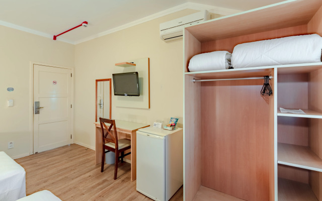 Bristol Sabrina Hotel